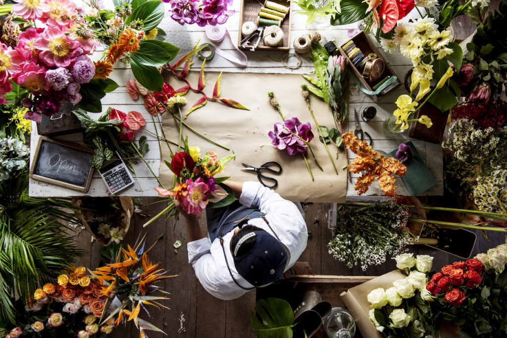 The Ultimate Guide to Wholesale Wedding Flowers in Ontario: Sourcing Bulk Blooms Like a Professional