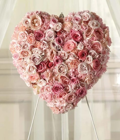 Shades of Pink Heart Wreath